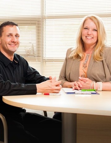 Goodsource staff member helping a job seeker